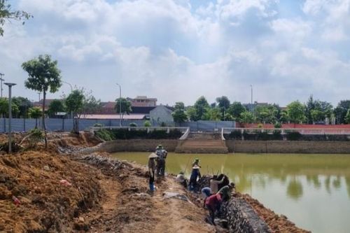 Hà Nội: Khẩn trương khắc phục sự cố sạt lở sau mưa
