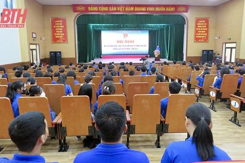 Nhân dân là nhân tố quyết định bảo vệ nền tảng tư tưởng của Đảng