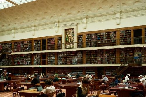 Australia: Nguy cơ mất 14 ngàn việc làm do giới hạn lượng sinh viên quốc tế