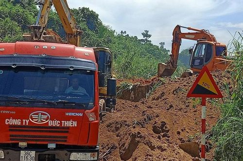 Phân luồng giao thông tạm thời trên Quốc lộ 279