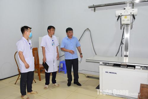 Tập trung tháo gỡ khó khăn tại Trung tâm Y tế huyện Lâm Bình