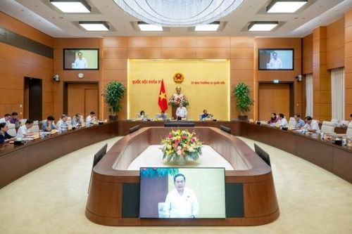 Ủy ban Thường vụ Quốc hội chuẩn bị chất vấn các bộ trưởng, trưởng ngành