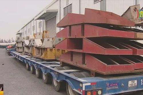 Xe siêu trường, siêu trọng được hỗ trợ đảm bảo an toàn