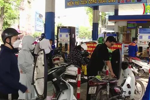 Cần cụ thể và cẩn trọng với sàn giao dịch xăng dầu