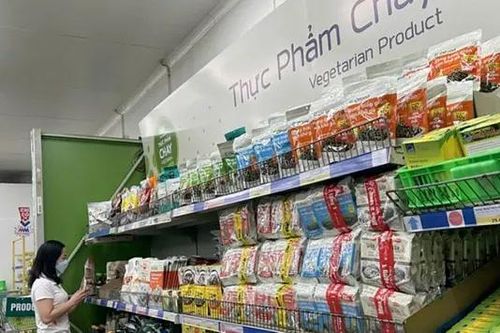 Sôi động thị trường thực phẩm chay mùa Vu Lan