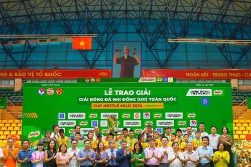 U11 Sông Lam Nghệ An vô địch Giải bóng đá Nhi đồng toàn quốc 2024