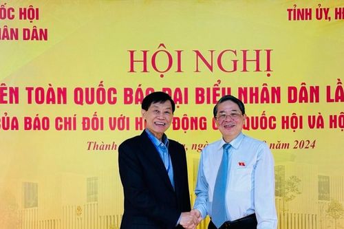 Báo chí có vai trò đặc biệt, là cầu nối giữa doanh nghiệp và nhân dân
