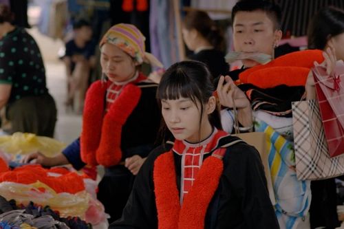 Cộng đồng người Dao lên tiếng về lỗi sai trong phim 'Đi giữa trời rực rỡ'