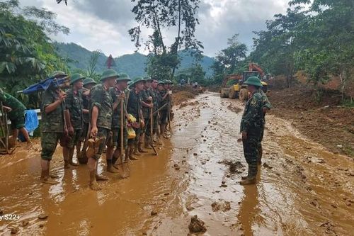 Công bố tình huống thiên tai khẩn cấp về giao thông tại Hà Giang