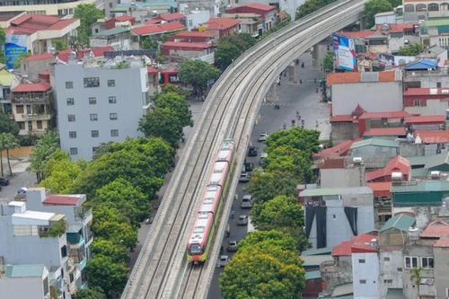 Trải nghiệm tàu đường sắt đô thị Nhổn-ga Hà Nội