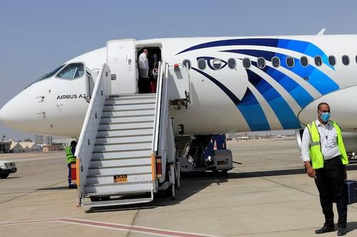 Nguy cơ chiến sự gia tăng, các nước cảnh báo về không phận Iran và Lebanon