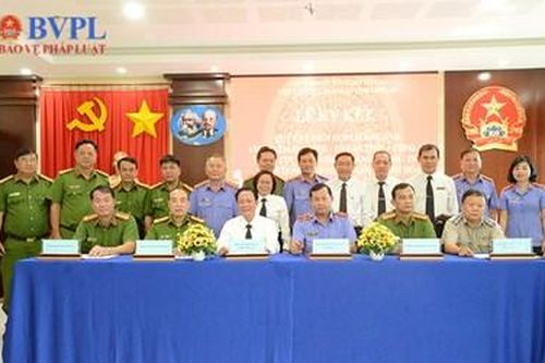 VKSND tỉnh Long An chủ trì ký kết các quy chế, kế hoạch phối hợp