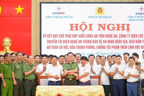 Ký kết Quy chế phối hợp bảo vệ an ninh Quốc gia và đảm bảo trật tự an toàn xã hội trong lĩnh vực điện lực