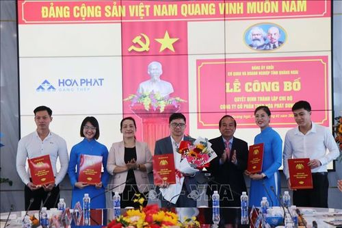 Gieo 'hạt giống' đảng, tạo động lực phát triển doanh nghiệp - Bài 3: Vượt qua 'rào cản'