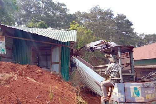 Đắk Nông cưỡng chế các trường hợp lấn chiếm đất trái phép tại xã Đắk Plao