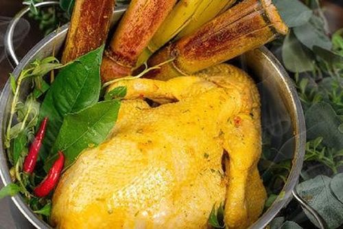 Luộc gà với nước xưa rồi, nhớ kỹ '3 ngâm' rồi thêm thứ này vào đảm bảo ngon hết ý