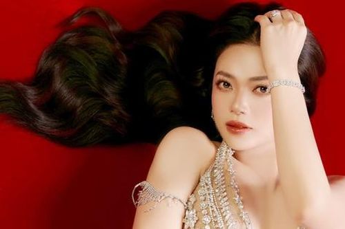 NSƯT Kiều Anh: Nhan sắc bị thời gian bỏ quên, chưa từng kết hôn nhưng là mẹ đơn thân