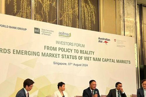 Bàn giải pháp nâng hạng thị trường vốn Việt Nam tại Singapore