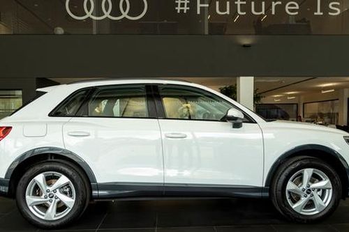 Audi Q3 phiên bản cá tính về Việt Nam, giá từ 1,89 tỷ đồng