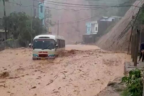 Hạ tầng giao thông Hà Giang hư hỏng do mưa lũ