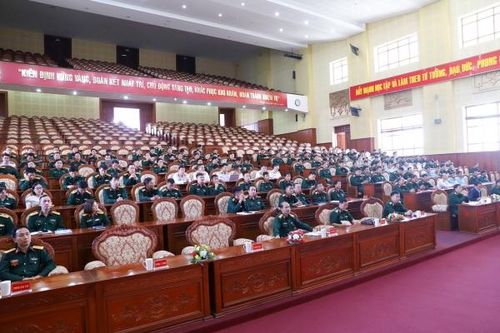 Bế mạc Hội nghị Tập huấn nghiệp vụ báo cáo viên toàn quân năm 2024