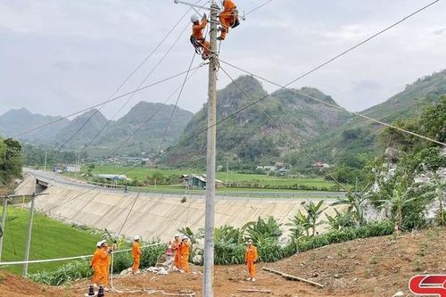 Chủ động phòng, chống thiên tai bảo đảm an toàn lưới điện