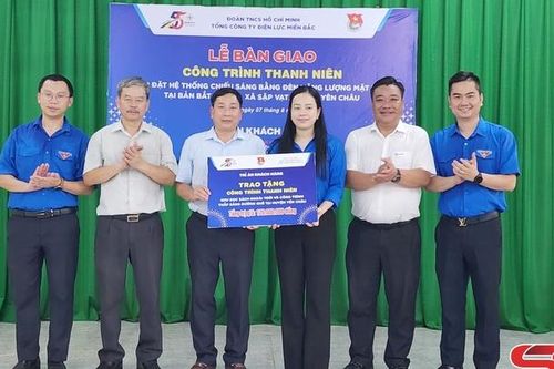 Khánh thành công trình thanh niên ngành điện tại huyện Yên Châu