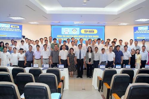 Tập huấn nghiệp vụ giám định y khoa cho gần 100 bác sĩ