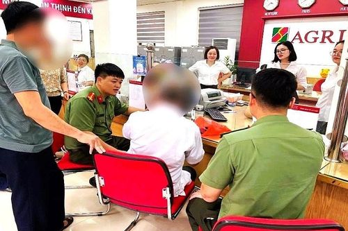 Giao dịch viên Agribank kịp thời ngăn chặn vụ lừa đảo chiếm đoạt tiền tiết kiệm của khách hàng