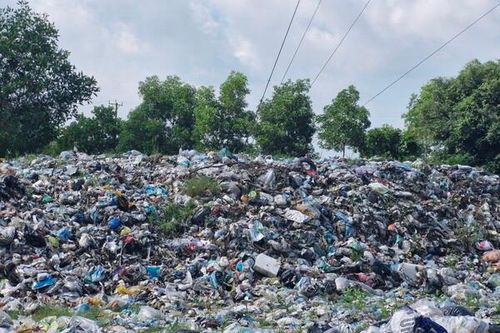 Nam Định: 'Núi rác' quá tải theo thời gian, chính quyền địa phương gặp khó trong xử lý