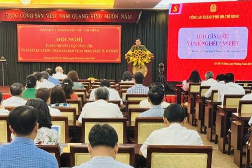 Tuyên truyền cho hơn 23.000 đại biểu tại TP Hồ Chí Minh về hai luật mới