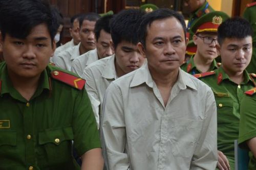 'Ông trùm đăng kiểm miền Tây' mong HĐXX xem xét giảm nhẹ hình phạt cho nhân viên