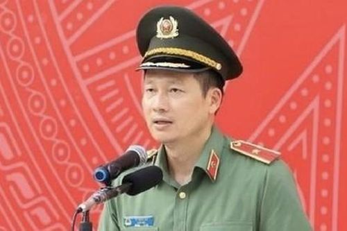 Đồng chí Vũ Hồng Văn giữ chức Phó Chủ nhiệm Ủy ban Kiểm tra Trung ương