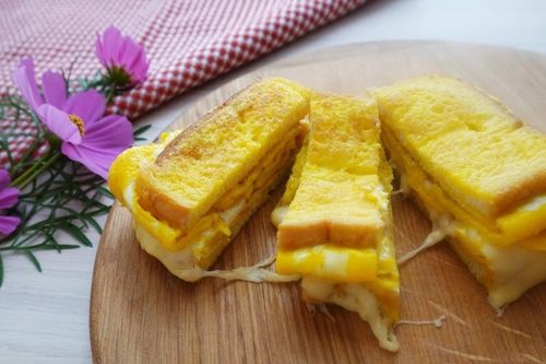 Hướng dẫn làm bánh mỳ bơ trứng thơm ngậy