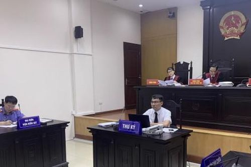 Tuyên phạt 12 năm tù Bắc 'nổ' về tội lừa đảo thu mua phế liệu thanh lý