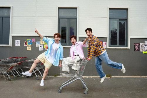 10 điểm cho màn rap của Quân A.P trong MV 'nóng bỏng tay' vừa ra mắt