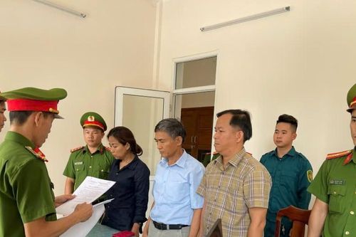 Quảng Nam: 3 cựu lãnh đạo Phòng GDĐT lãnh án tù