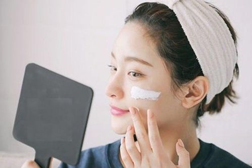 Dấu hiệu của lão hóa da từ tuổi 25