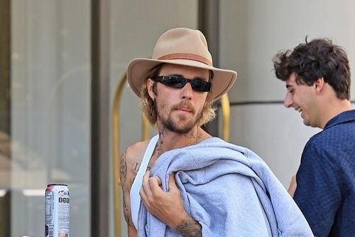 Justin Bieber thay đổi không nhận ra