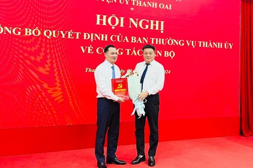 Huyện ủy Thanh Oai công bố quyết định về công tác cán bộ