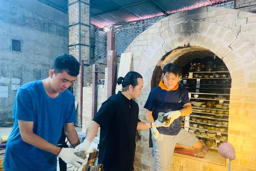 Cơ hội mới cho bảo tồn và phát triển gốm Phù Lãng