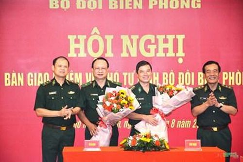 Hội nghị bàn giao nhiệm vụ Phó tư lệnh Bộ đội Biên phòng