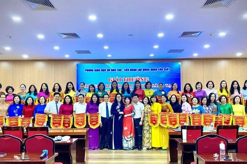Quận Cầu Giấy xét chọn Giải thưởng Nhà giáo Hà Nội tâm huyết, sáng tạo