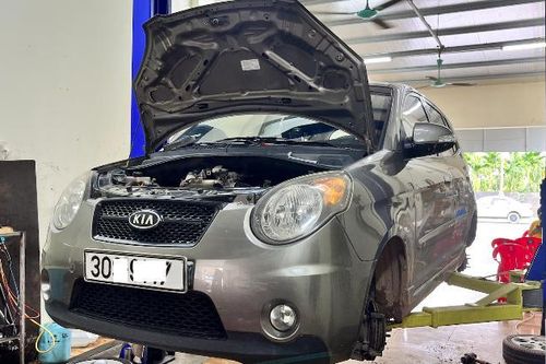 Mua ô tô cũ giá rẻ, tốn tiền không nhỏ sửa chữa để chạy được