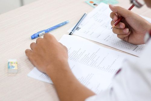 Tôi tiếc 10 triệu đã đầu tư 'chọn cô' mà không hiệu quả