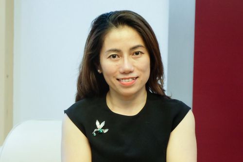 Nữ 'chiến sĩ' của mạng lưới truyền thông siêu đặc biệt