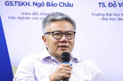 GS Ngô Bảo Châu ra mắt sách Toán đầu tiên được xuất bản tại Việt Nam