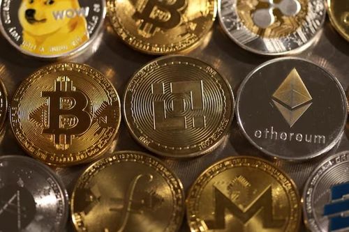 Nga: Ban hành luật hợp pháp hóa hoạt động khai thác tiền điện tử
