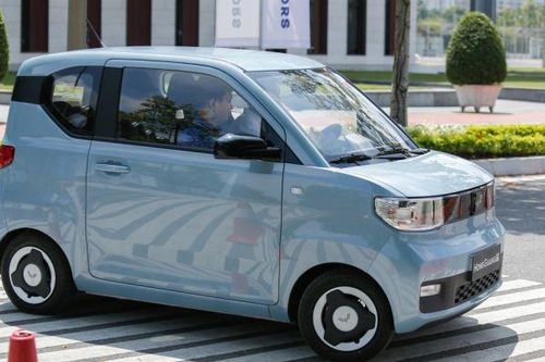 Mẫu ô tô điện cỡ nhỏ này đại hạ giá về dưới 200 triệu đồng, liệu đã đến 'ngày tàn' của Honda SH và xe máy?