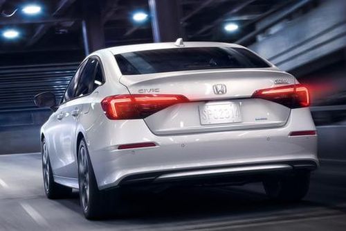 Honda Civic 2025 nhận đặt hàng tại Việt Nam, thêm bản hybrid